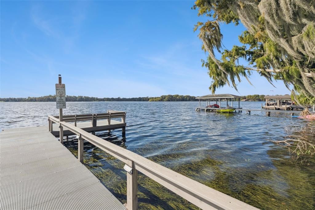 Active With Contract: $298,400 (2 beds, 2 baths, 1258 Square Feet)