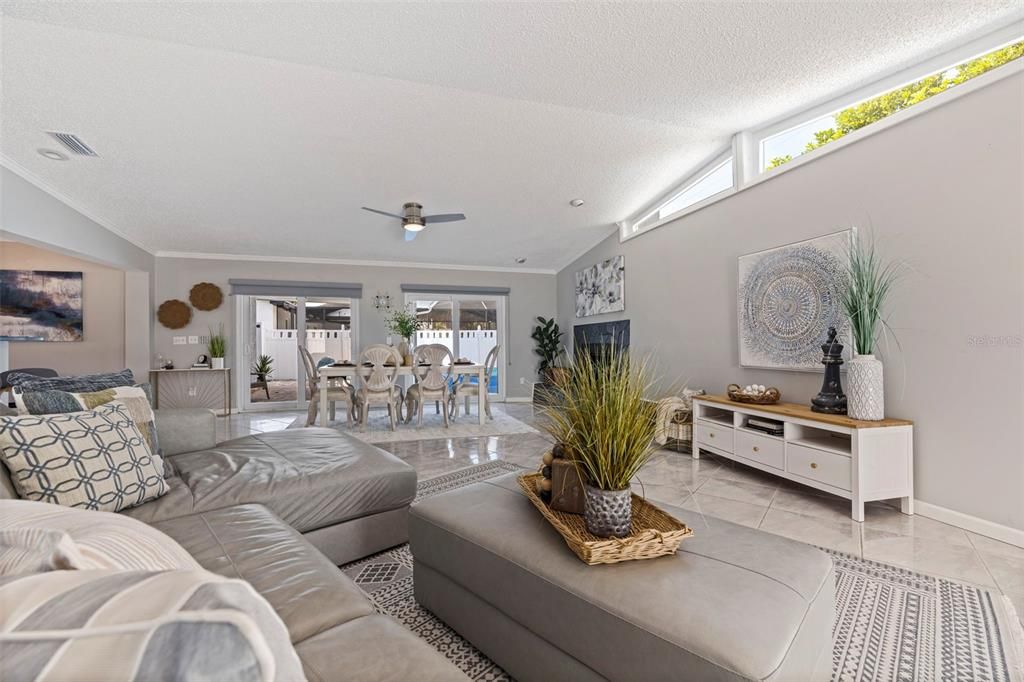 For Sale: $749,000 (3 beds, 2 baths, 1916 Square Feet)