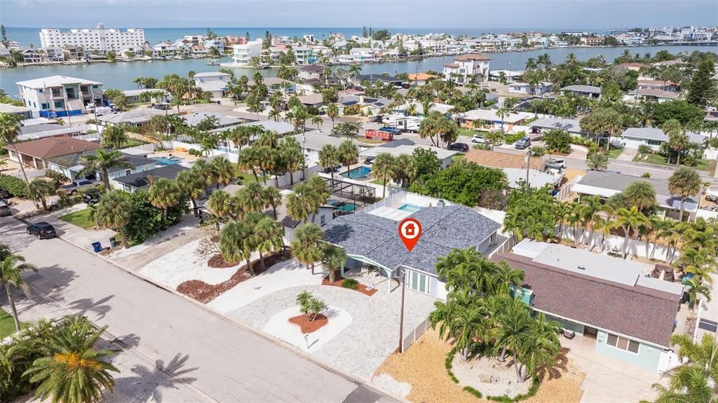 For Sale: $749,000 (3 beds, 2 baths, 1916 Square Feet)