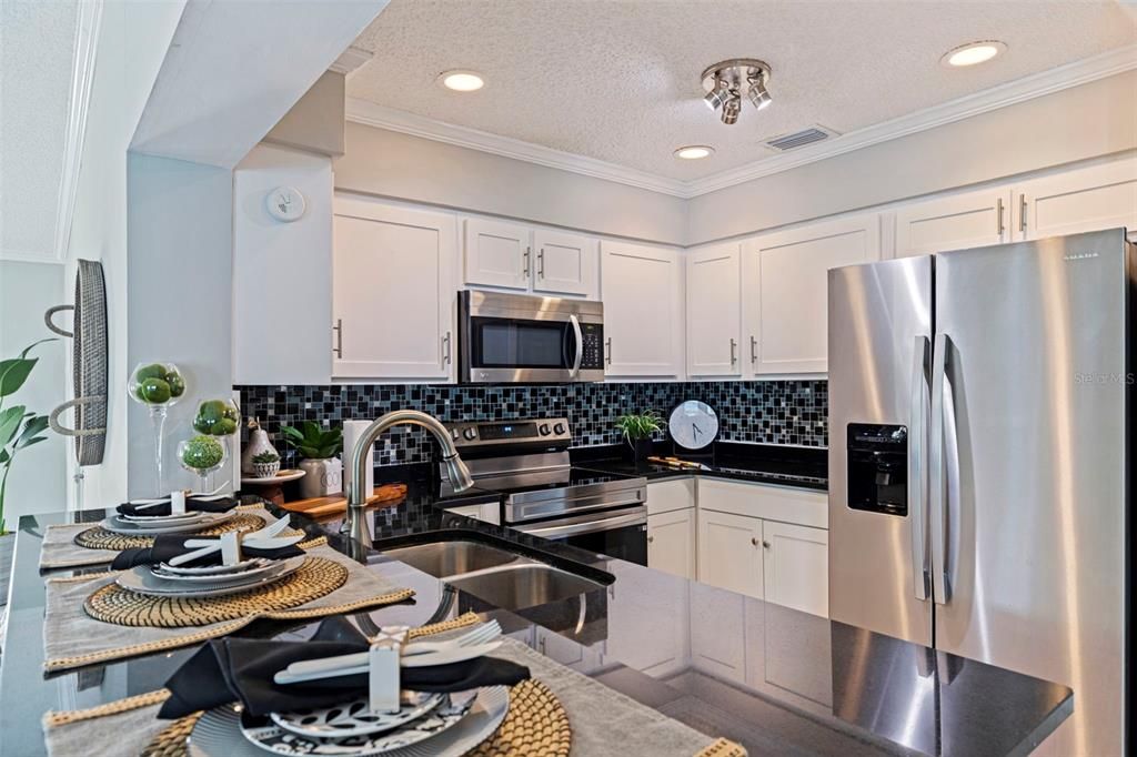 For Sale: $749,000 (3 beds, 2 baths, 1916 Square Feet)