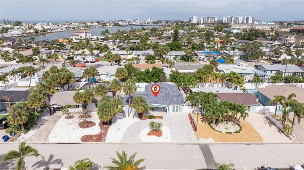 For Sale: $749,000 (3 beds, 2 baths, 1916 Square Feet)