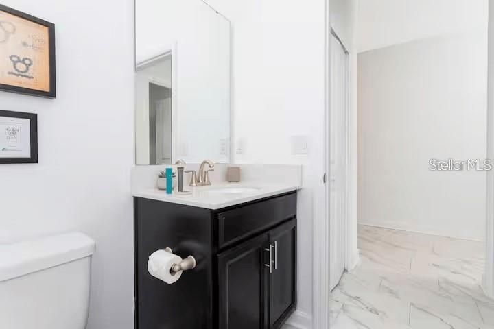 For Sale: $599,999 (6 beds, 5 baths, 3291 Square Feet)