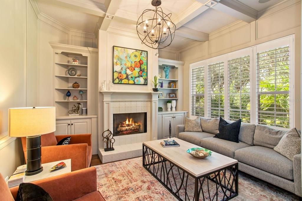 На продажу: $2,390,000 (5 спален, 4 ванн, 4287 Квадратных фут)