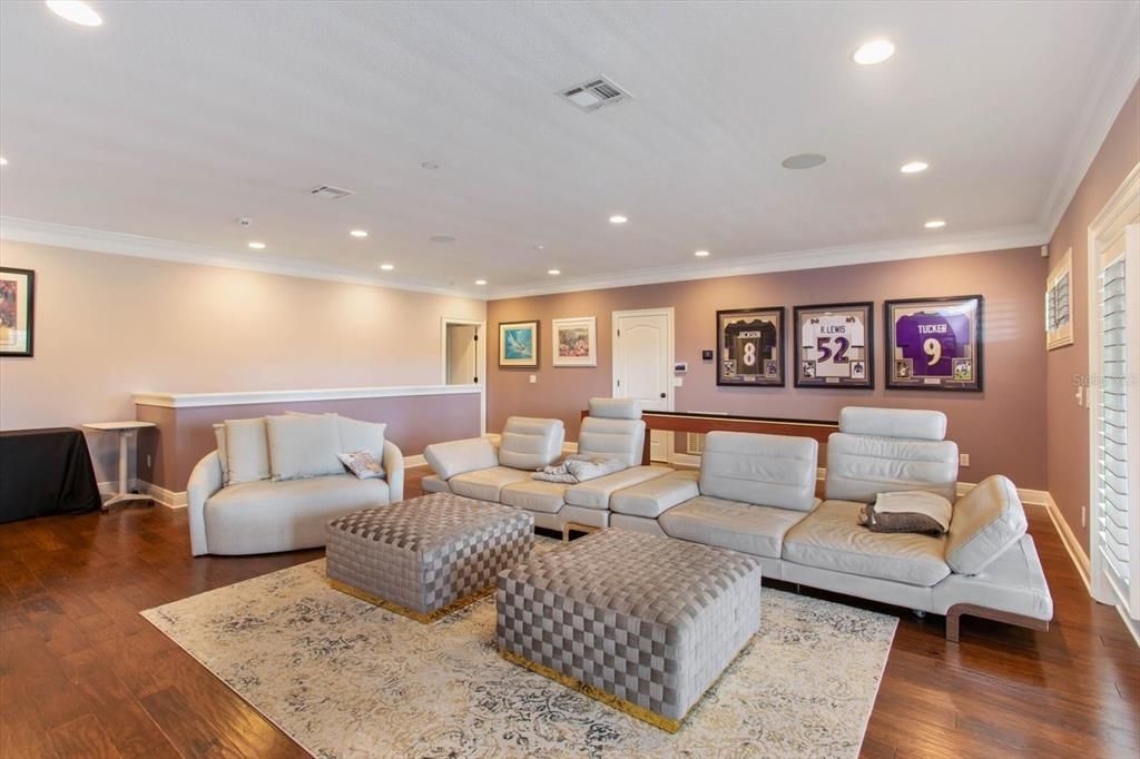 На продажу: $2,390,000 (5 спален, 4 ванн, 4287 Квадратных фут)