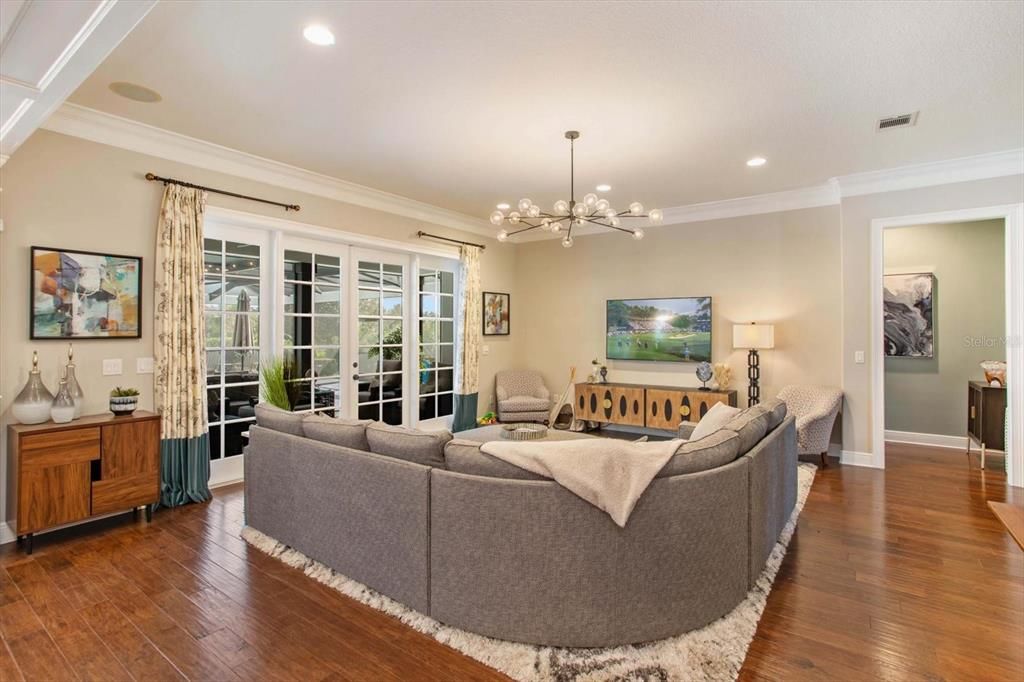 На продажу: $2,390,000 (5 спален, 4 ванн, 4287 Квадратных фут)