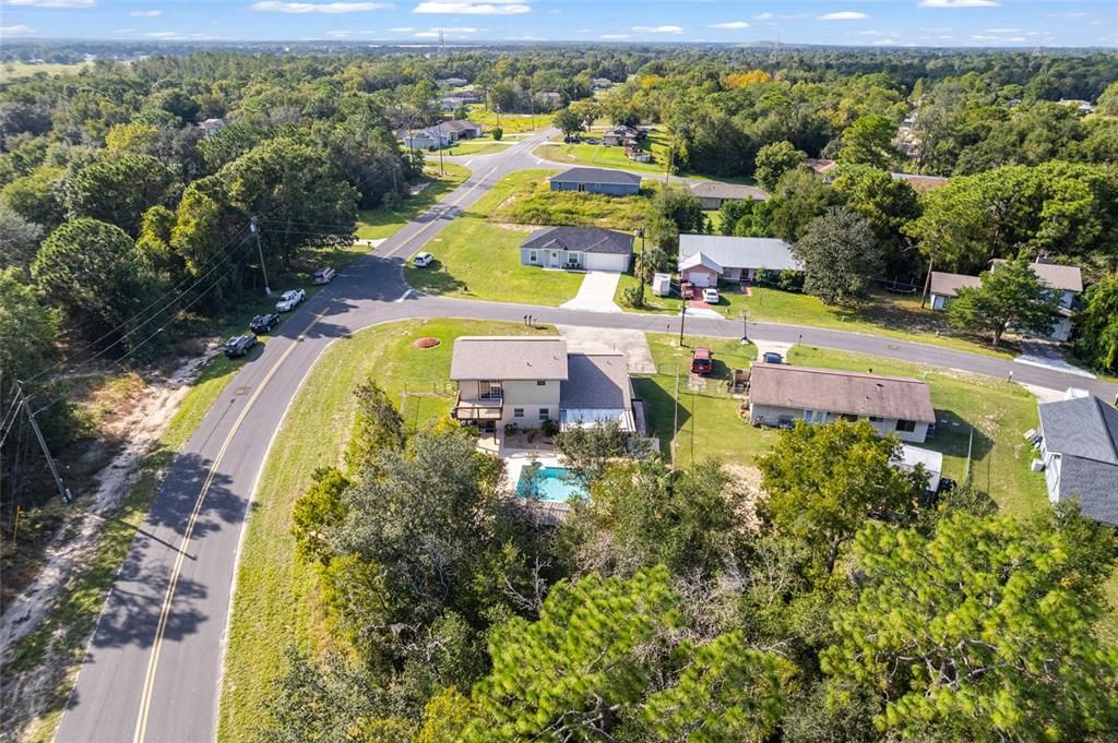 合同活跃: $299,900 (4 贝兹, 2 浴室, 2034 平方英尺)