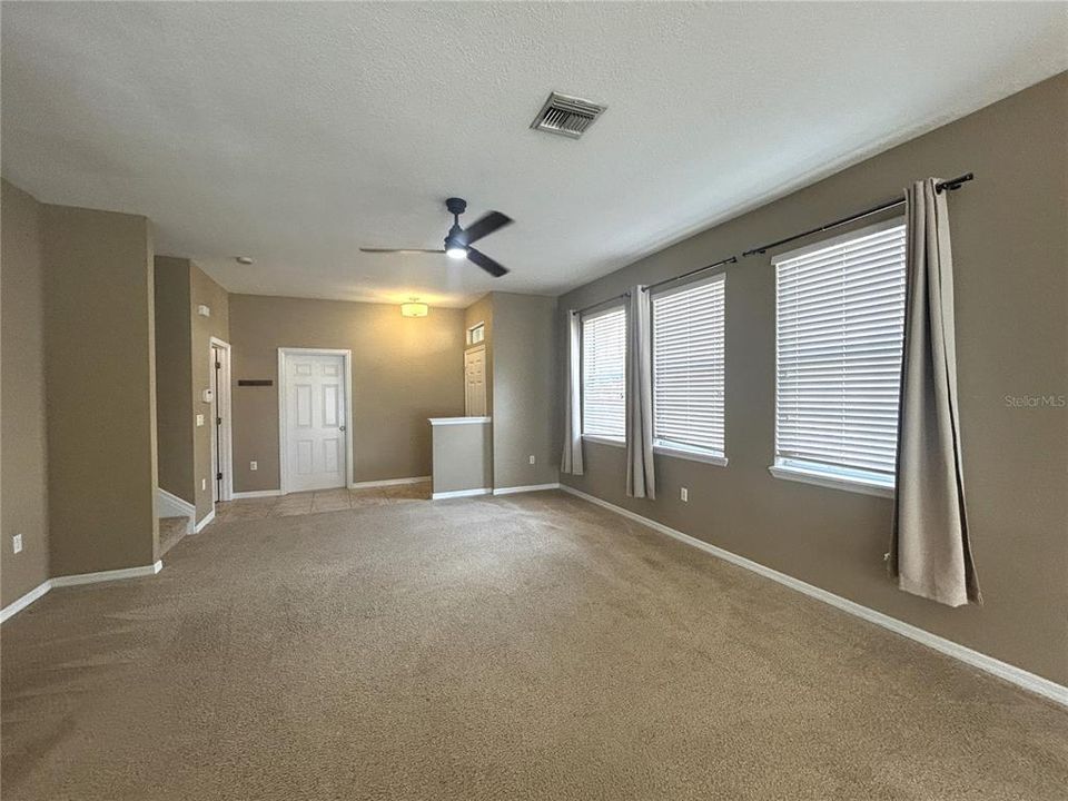 出租: $1,975 (3 贝兹, 2 浴室, 1626 平方英尺)