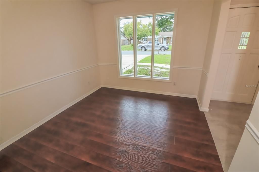 待售: $328,000 (3 贝兹, 2 浴室, 1436 平方英尺)