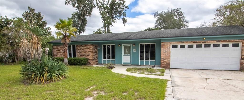 For Sale: $328,000 (3 beds, 2 baths, 1436 Square Feet)