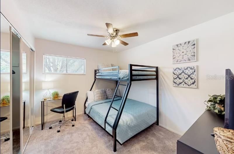 For Rent: $2,000 (2 beds, 1 baths, 853 Square Feet)