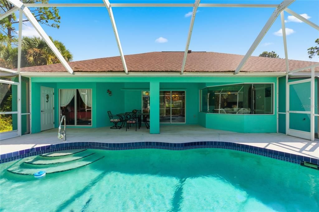 Active With Contract: $349,900 (3 beds, 2 baths, 1655 Square Feet)