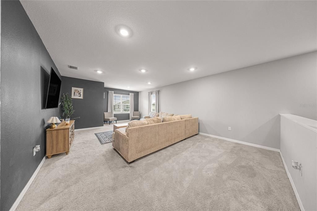 En Venta: $490,000 (5 camas, 4 baños, 4070 Pies cuadrados)