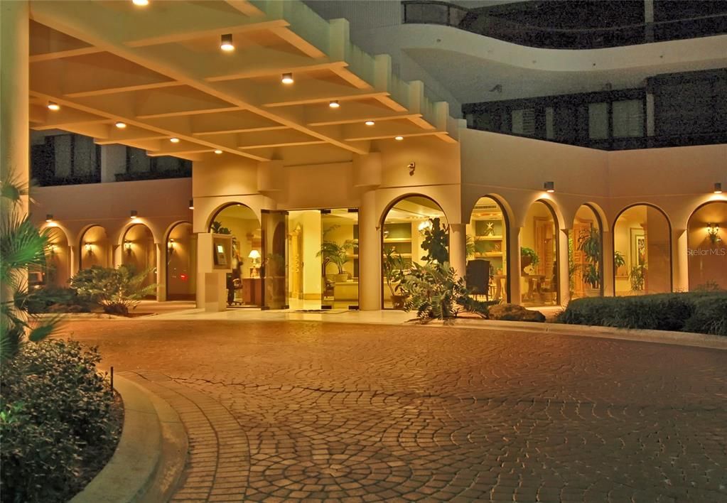 En Venta: $2,500,000 (3 camas, 3 baños, 2385 Pies cuadrados)