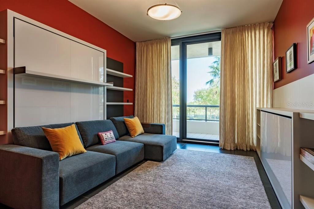 En Venta: $2,500,000 (3 camas, 3 baños, 2385 Pies cuadrados)