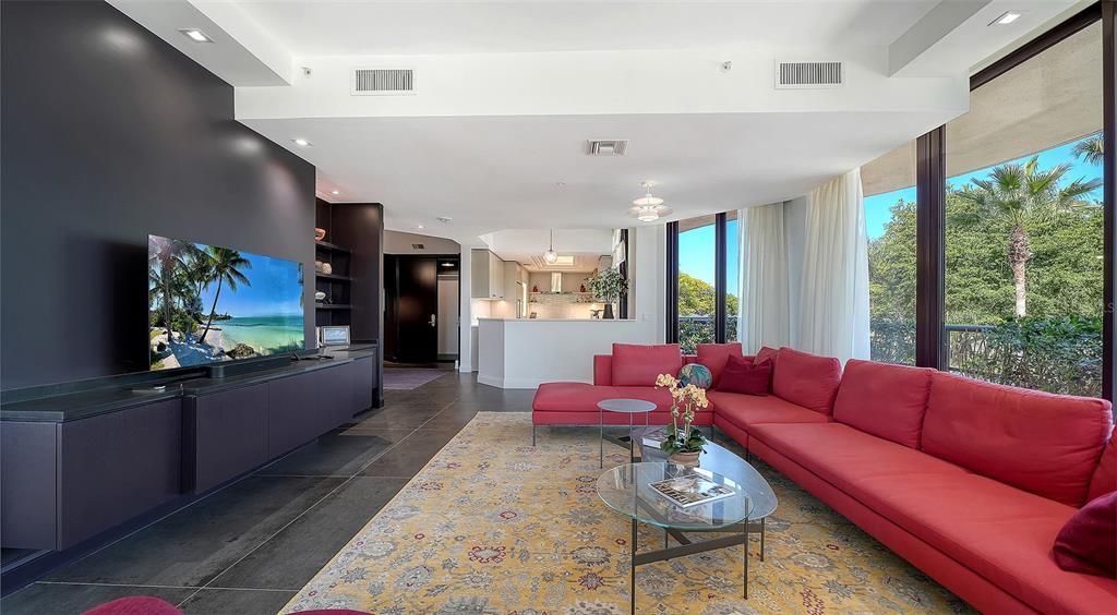 En Venta: $2,500,000 (3 camas, 3 baños, 2385 Pies cuadrados)