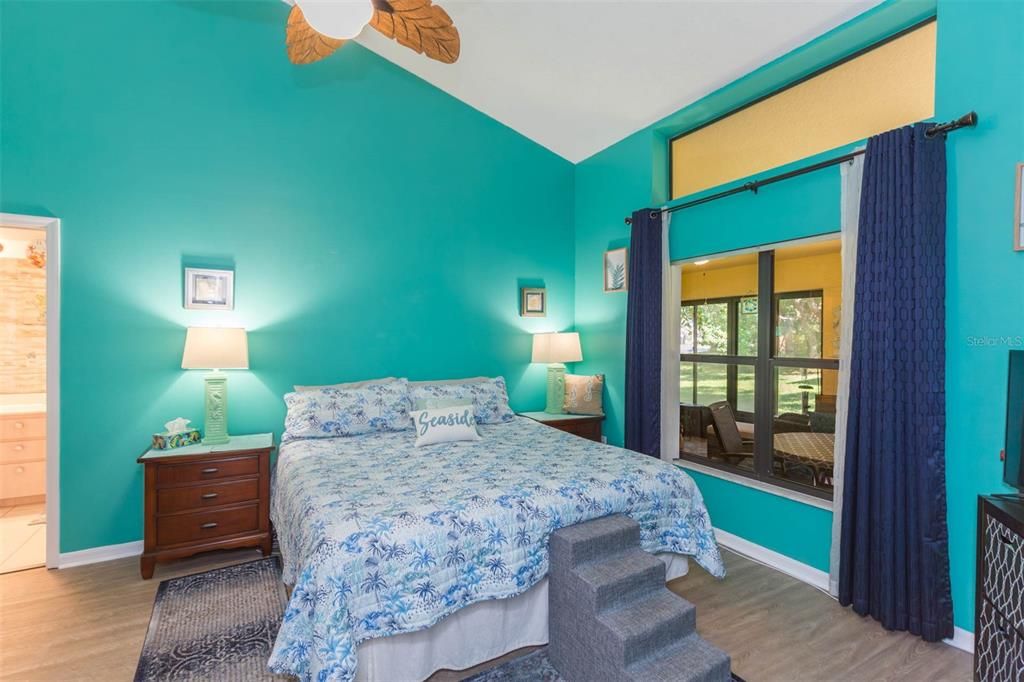 For Sale: $282,000 (3 beds, 2 baths, 1807 Square Feet)