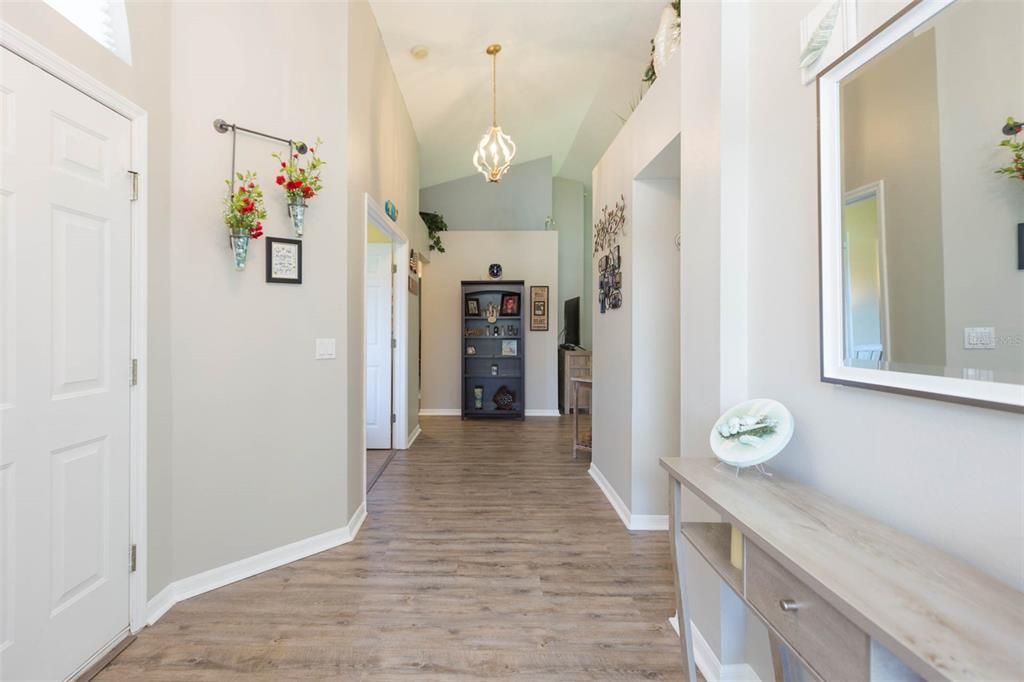 For Sale: $282,000 (3 beds, 2 baths, 1807 Square Feet)