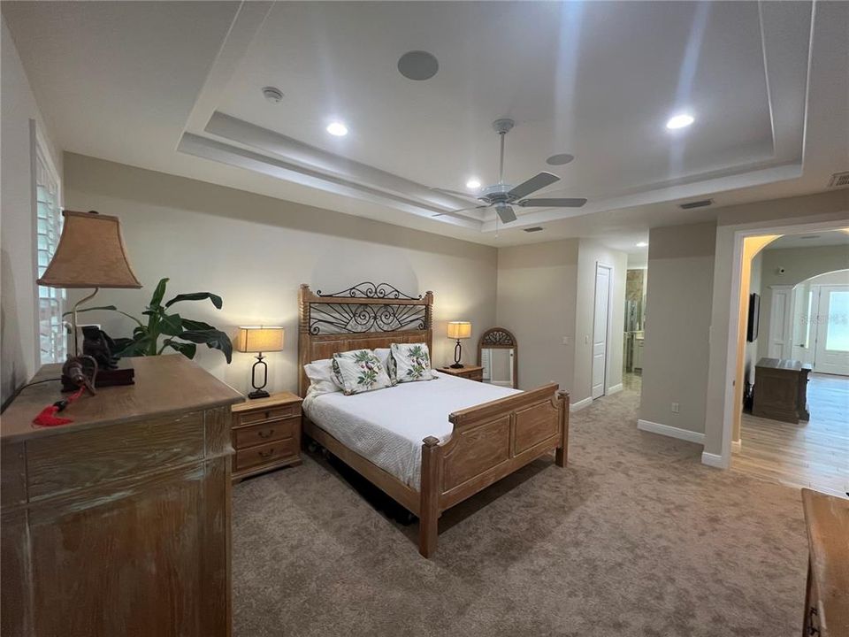 待售: $1,250,000 (4 贝兹, 3 浴室, 2474 平方英尺)