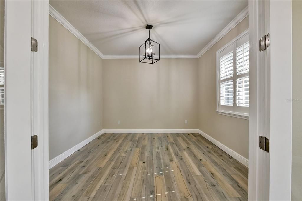 En Venta: $1,250,000 (4 camas, 3 baños, 2474 Pies cuadrados)