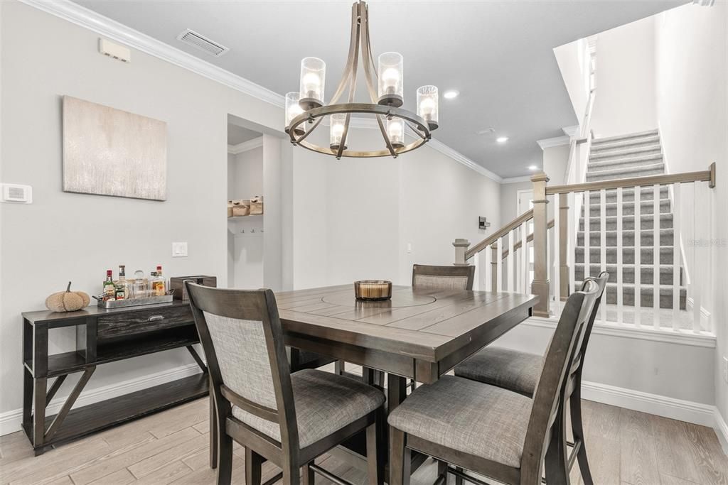 For Sale: $485,000 (4 beds, 2 baths, 2523 Square Feet)