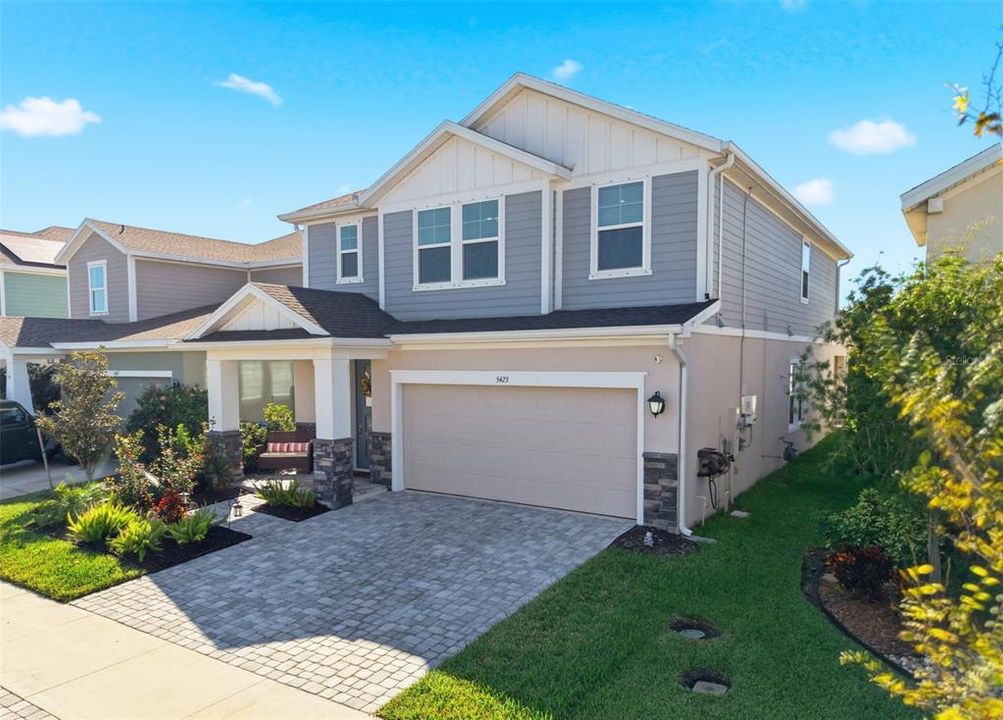 For Sale: $485,000 (4 beds, 2 baths, 2523 Square Feet)