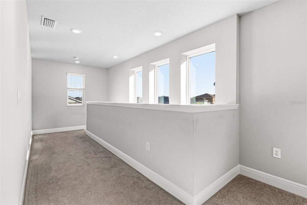 For Sale: $485,000 (4 beds, 2 baths, 2523 Square Feet)