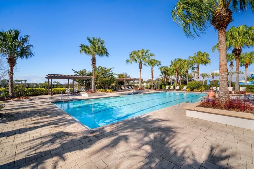 For Sale: $485,000 (4 beds, 2 baths, 2523 Square Feet)