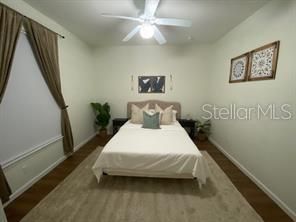 For Rent: $2,000 (3 beds, 2 baths, 1269 Square Feet)