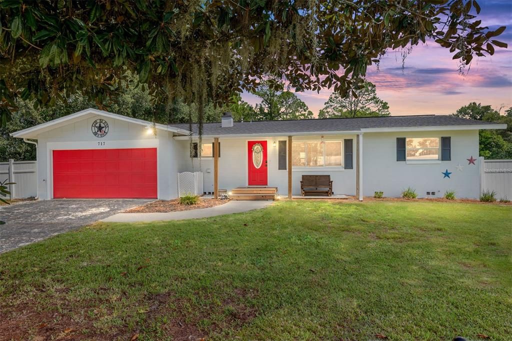 For Rent: $3,500 (4 beds, 2 baths, 1414 Square Feet)