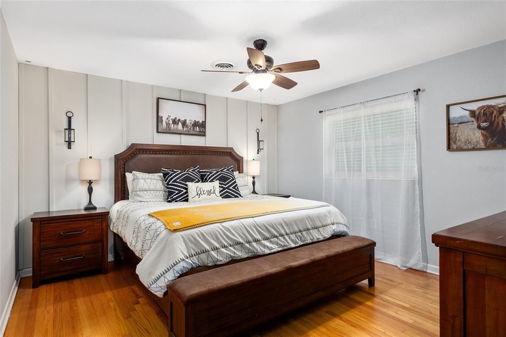 For Rent: $3,500 (4 beds, 2 baths, 1414 Square Feet)