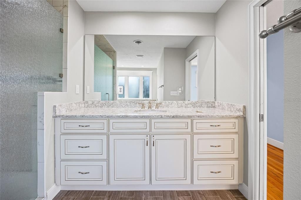 На продажу: $979,000 (3 спален, 3 ванн, 2656 Квадратных фут)