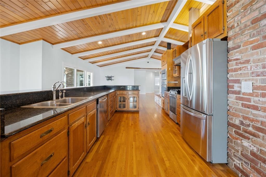 На продажу: $979,000 (3 спален, 3 ванн, 2656 Квадратных фут)