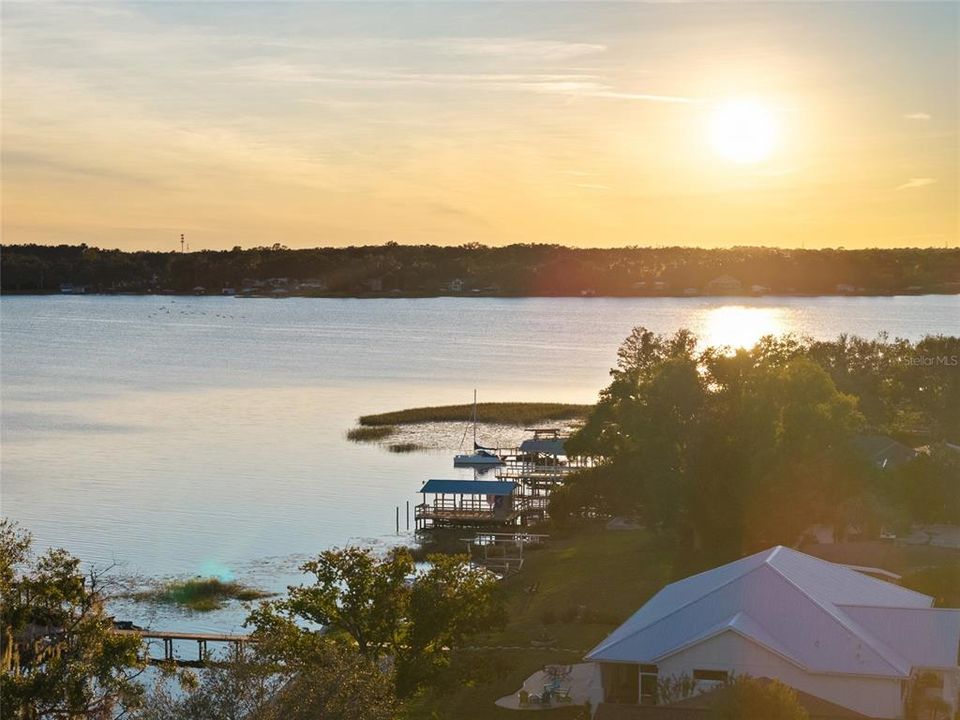 На продажу: $979,000 (3 спален, 3 ванн, 2656 Квадратных фут)