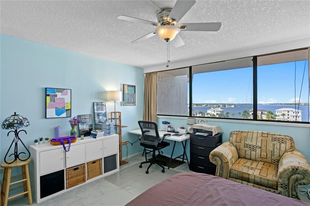 For Sale: $550,000 (2 beds, 2 baths, 1780 Square Feet)