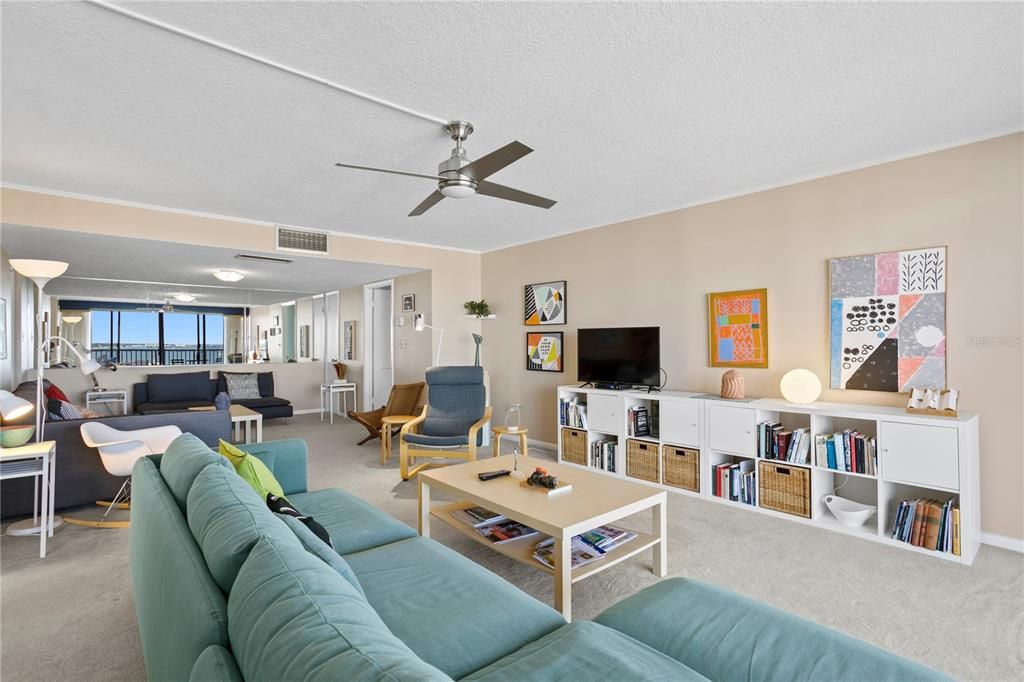 For Sale: $550,000 (2 beds, 2 baths, 1780 Square Feet)