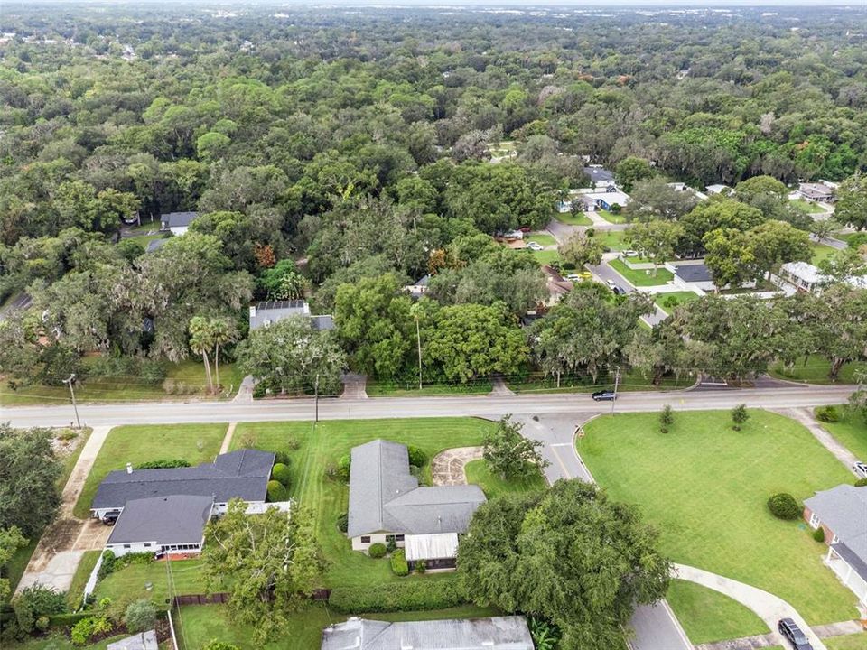 En Venta: $434,900 (4 camas, 2 baños, 2106 Pies cuadrados)