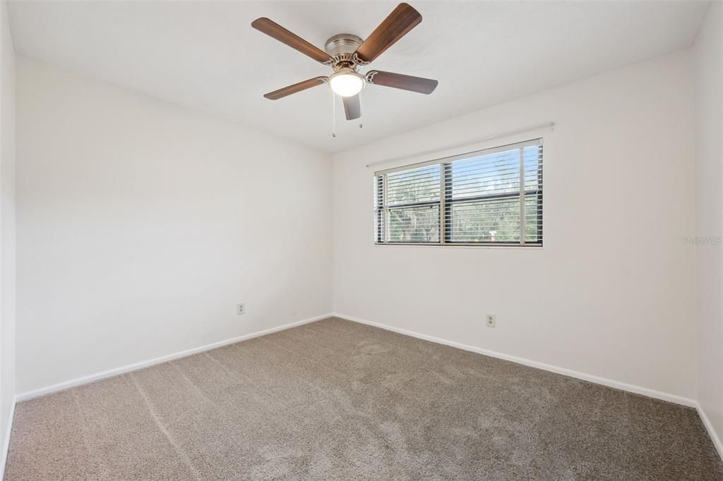 En Venta: $434,900 (4 camas, 2 baños, 2106 Pies cuadrados)