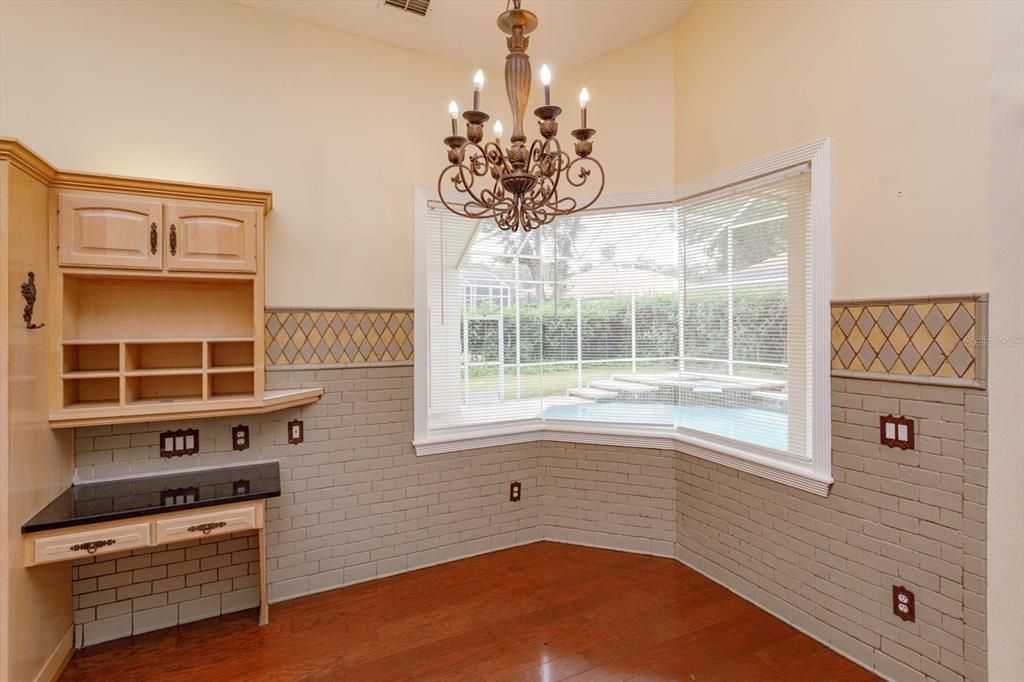 For Rent: $3,900 (4 beds, 4 baths, 2857 Square Feet)