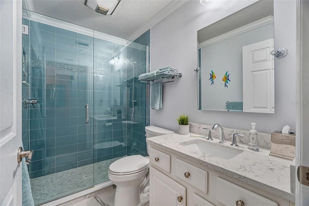 Activo con contrato: $810,000 (3 camas, 2 baños, 1860 Pies cuadrados)