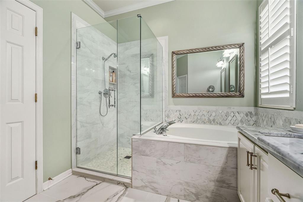 Activo con contrato: $810,000 (3 camas, 2 baños, 1860 Pies cuadrados)