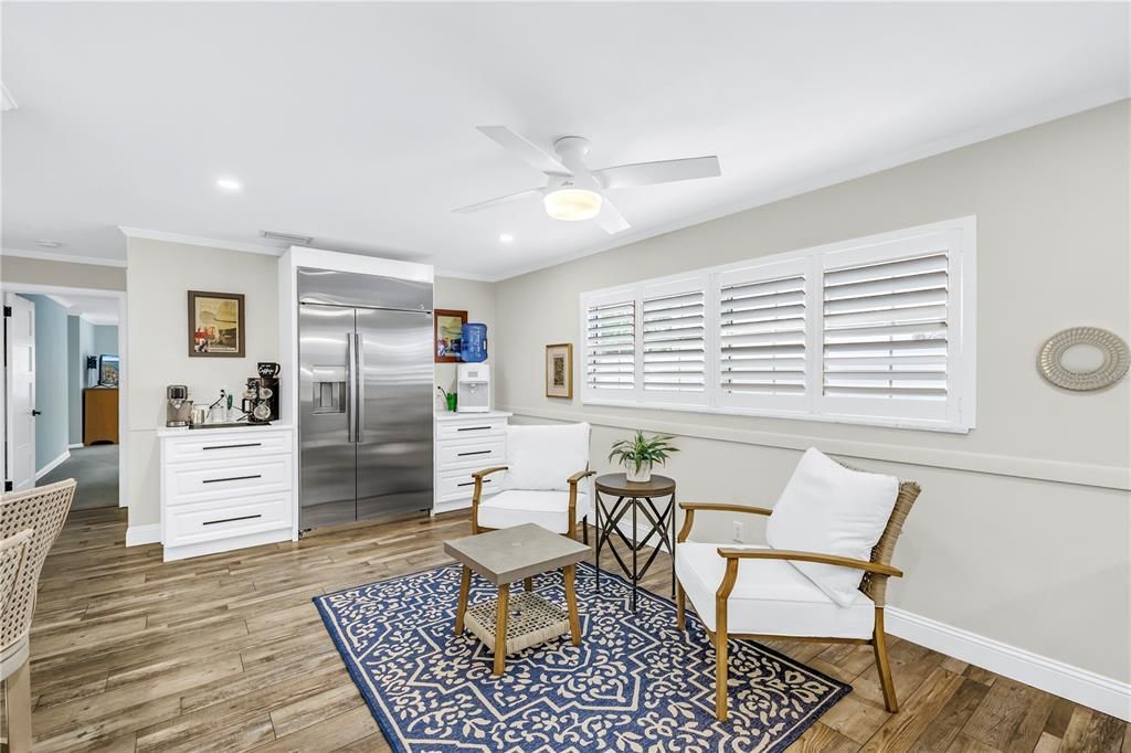 En Venta: $989,000 (4 camas, 3 baños, 2670 Pies cuadrados)