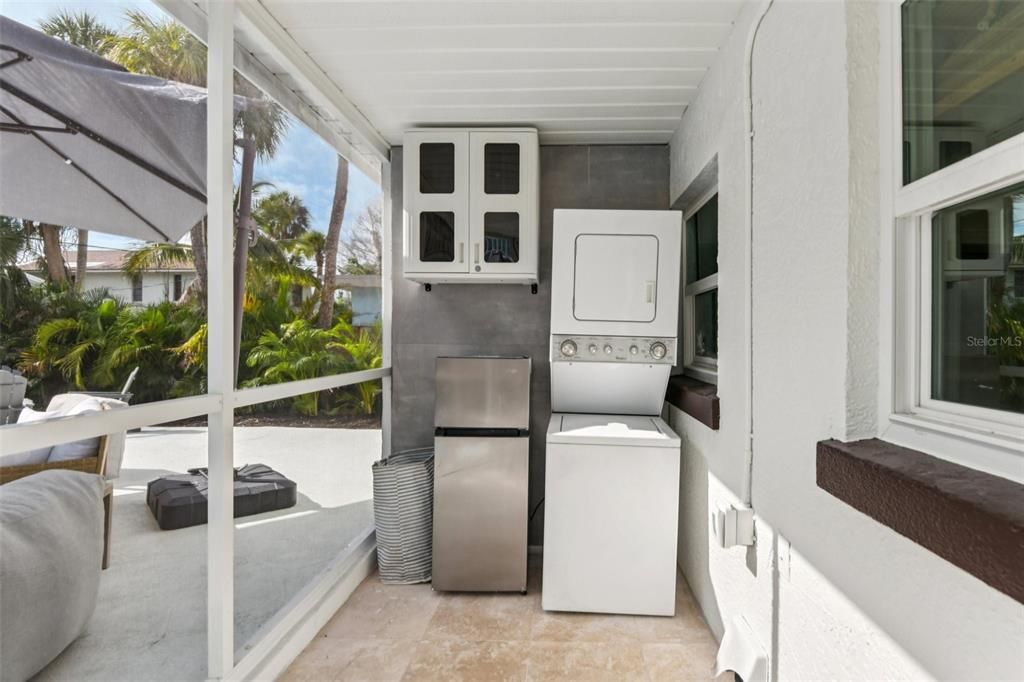 Active With Contract: $775,000 (2 beds, 2 baths, 1146 Square Feet)