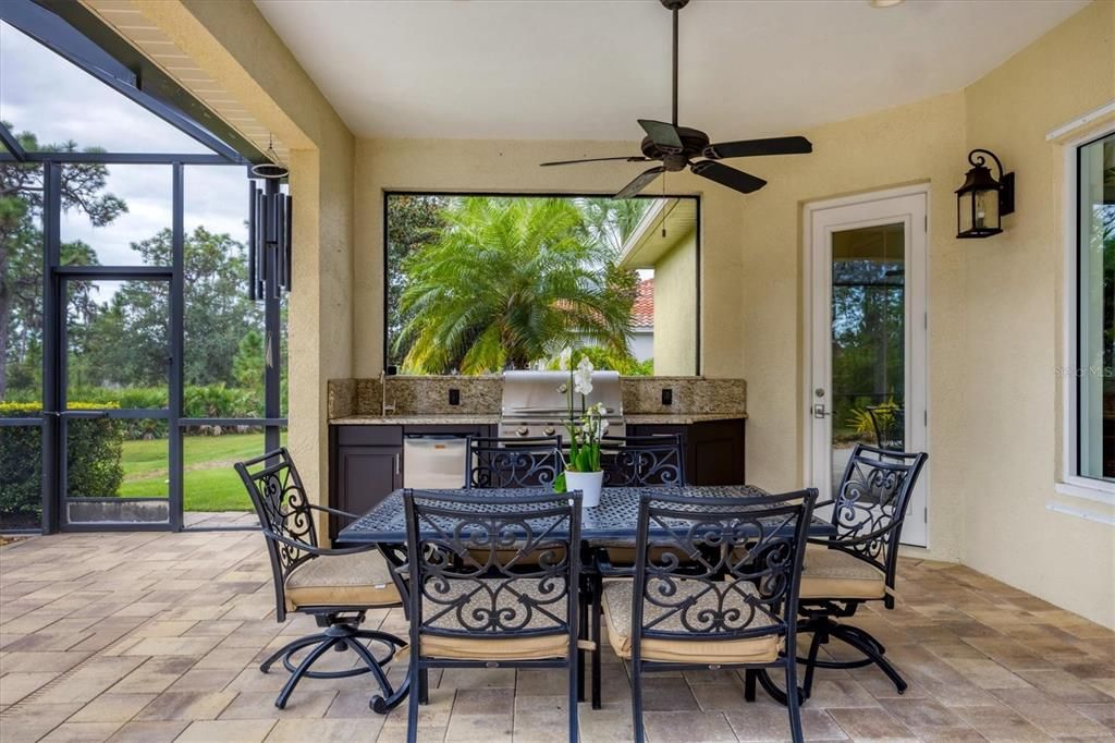 For Sale: $2,175,000 (3 beds, 3 baths, 2958 Square Feet)