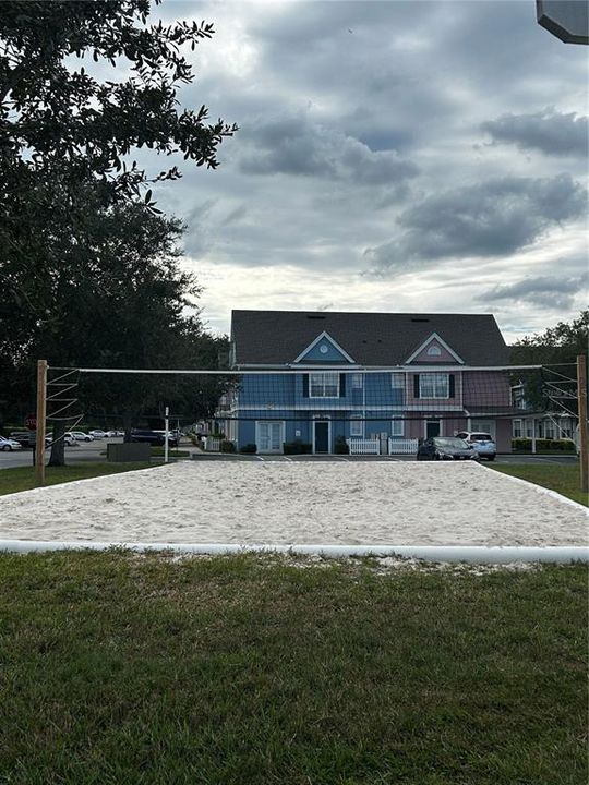 待售: $279,999 (3 贝兹, 2 浴室, 1296 平方英尺)