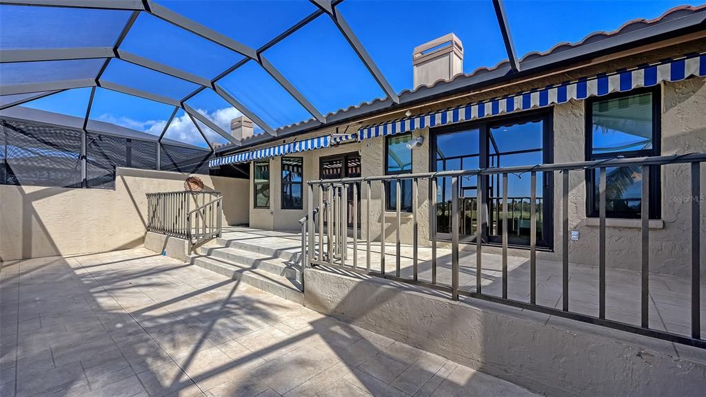 En Venta: $999,500 (3 camas, 2 baños, 2219 Pies cuadrados)