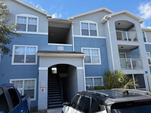 For Sale: $235,000 (3 beds, 2 baths, 1231 Square Feet)