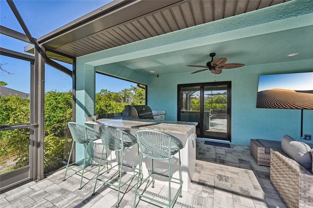 Под контрактом: $465,000 (3 спален, 2 ванн, 1770 Квадратных фут)