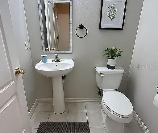 待售: $345,000 (3 贝兹, 2 浴室, 2018 平方英尺)