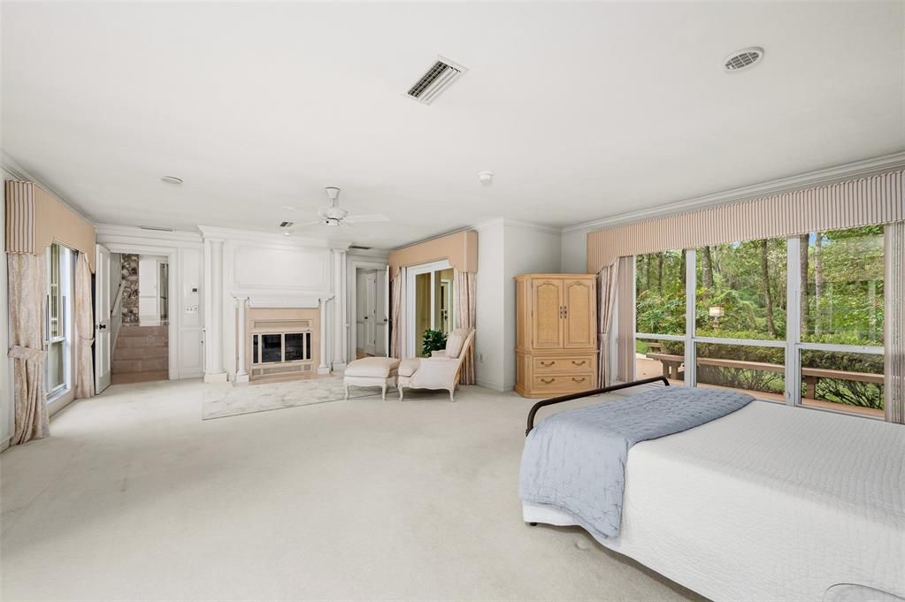 待售: $799,900 (4 贝兹, 2 浴室, 4111 平方英尺)