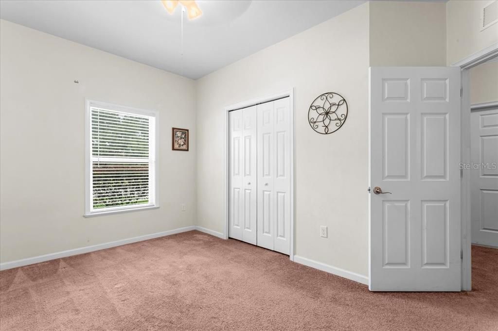 待售: $278,500 (3 贝兹, 2 浴室, 1324 平方英尺)